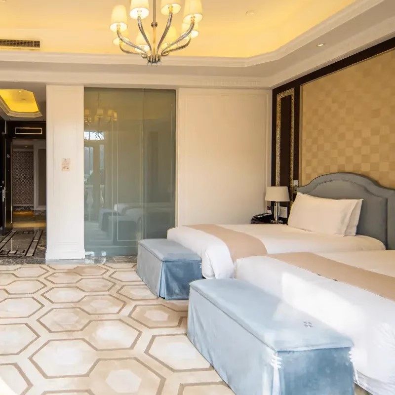 无锡洛克菲酒店豪华房(大床/双床)1晚+双人拈花湾门票(提前一天预定)+双早