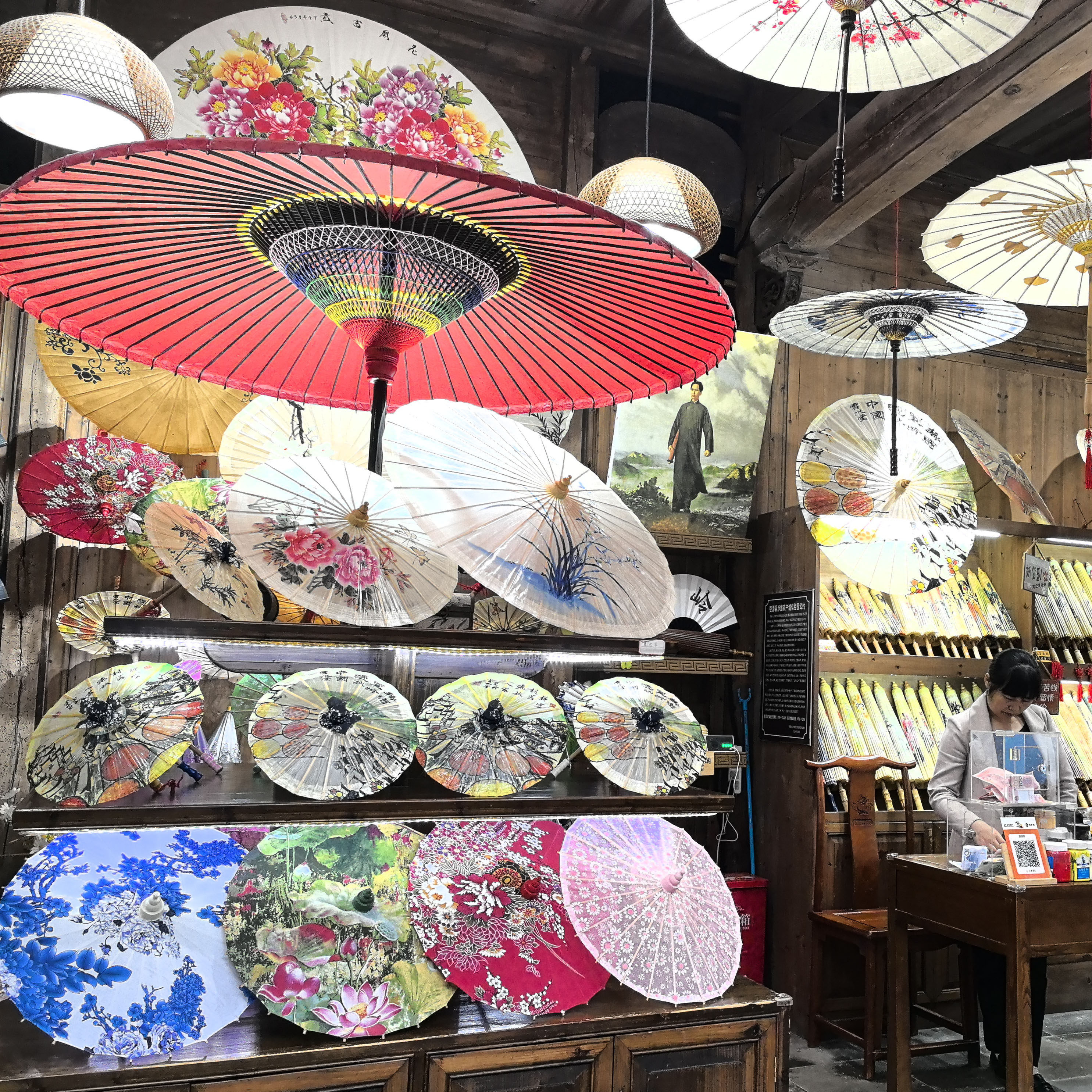 臻选婺源+景德镇+李坑3日跟团,逛瓷都游望仙谷徽州故地享皖风遗韵 - 定制游预订