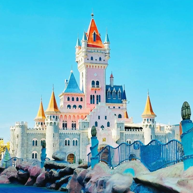 江油绵州影月酒店住宿+绵阳方特东方神画成人门票 - 定制游预订