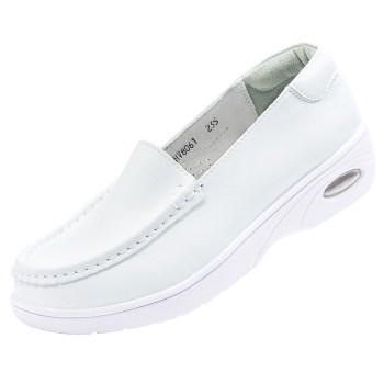 Pafil nurse shoes have soft soles that are comfortable and not tiring for the feet