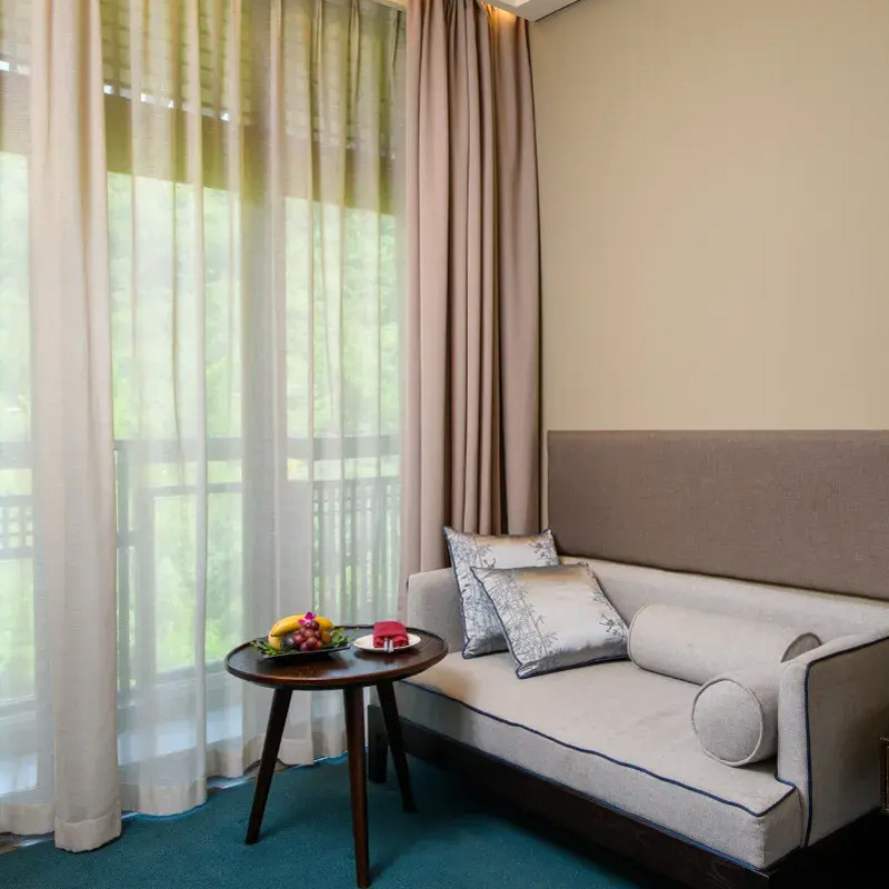 波罗蜜多酒店行政1晚+双人拈花湾+漆扇体验2份+行政礼遇+云舒颂钵疗愈体验+双早