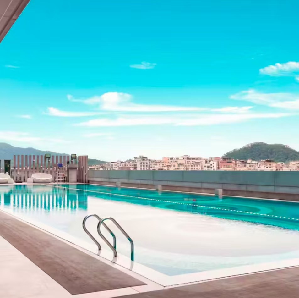 【畅享】广州南湖假日酒店2天1晚豪华大床房+动物世界+水上乐园