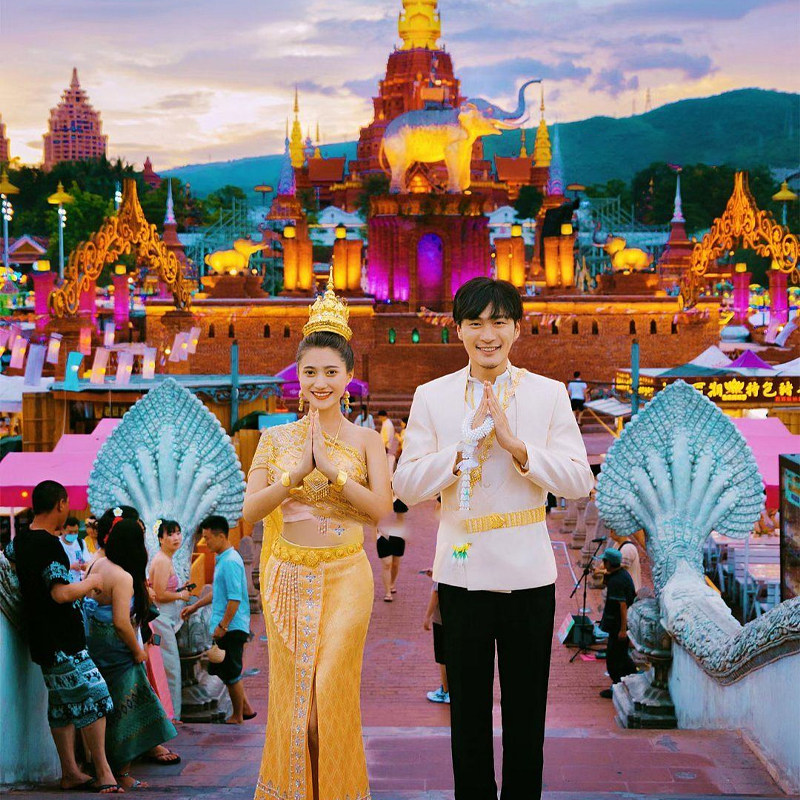 高铁出发云南西双版纳8日傣族园自由行 - 定制游预订