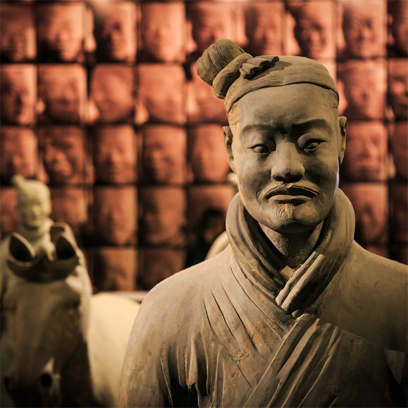 陕西西安4天3晚跟团游 法门寺+乾陵+延安+壶口瀑布+兵马俑+华清宫 - 定制游预订