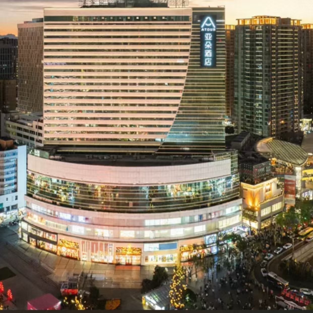 4天3晚昆明自由行住昆明南屏步行街老街亚朵酒店+昆明热门景点门票+早餐 - 定制游预订