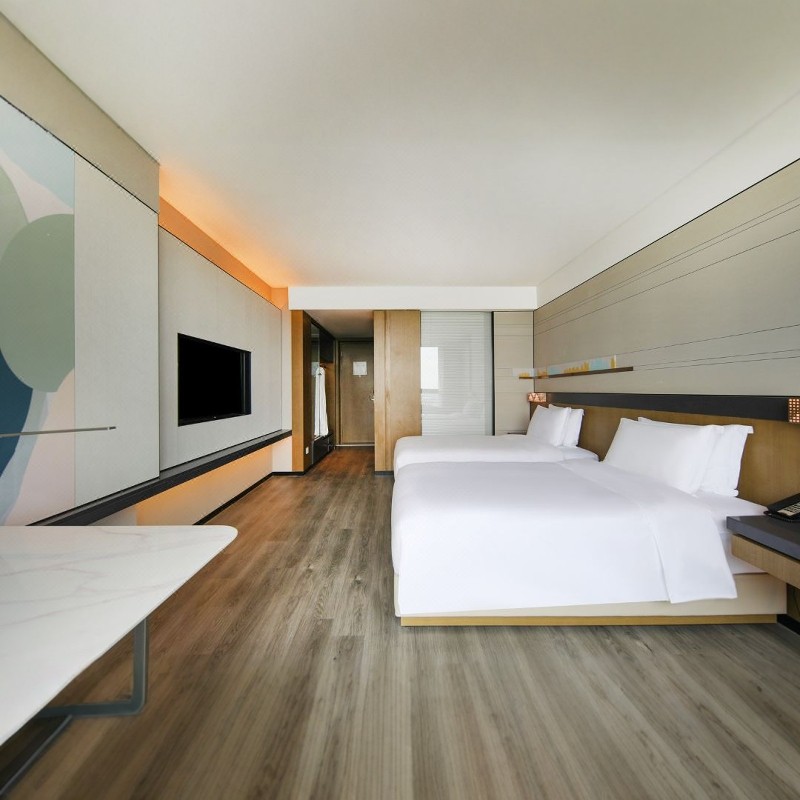 迪士尼门票买1送1+班车接送+3天2晚高级房 | 上海浦东川沙诺富特酒店