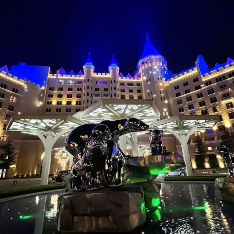 郑州银基冰雪酒店2/3日银基动物王国冰雪世界乐海温泉套餐亲子