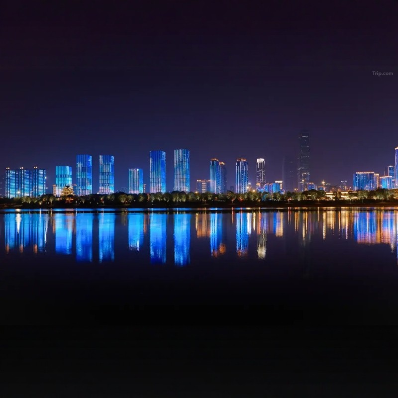 【寒假早鸟】长沙-长沙富力万达文华酒店-橘洲夜游+湘江欢乐城3天2晚自由行