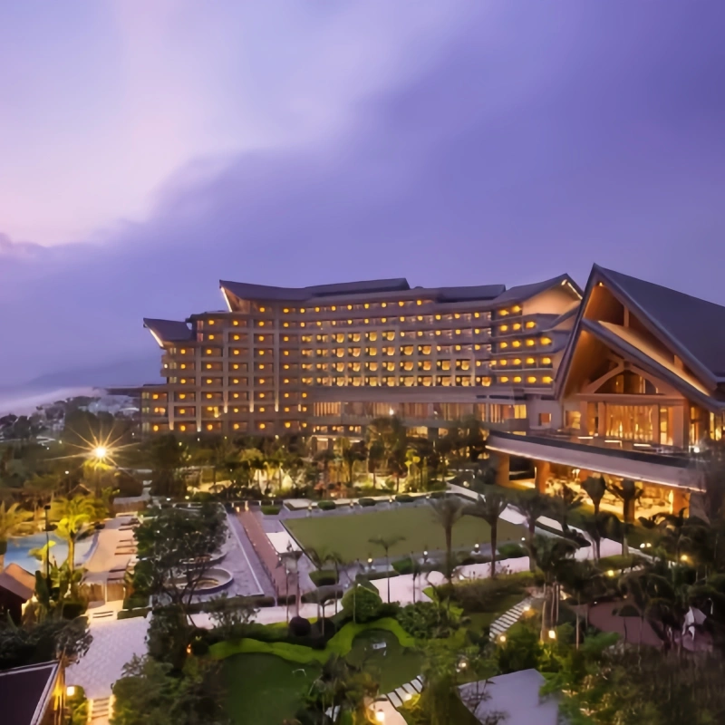 汕尾保利希尔顿逸林酒店 豪华客房2天1晚+双早+金町湾沙滩 - 定制游预订