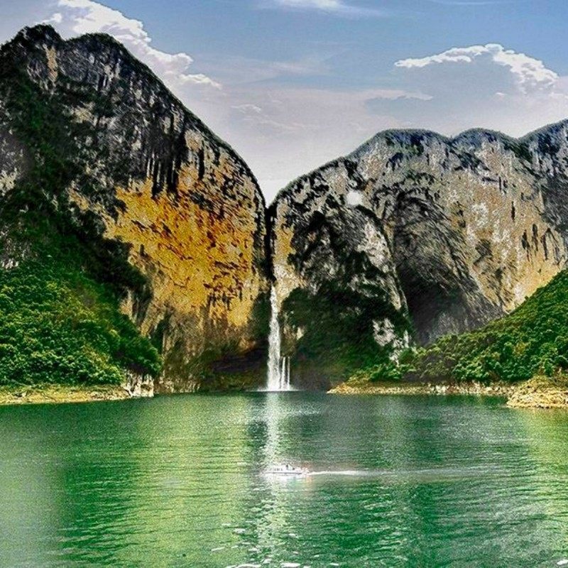 R恩施大清江门票+恩施市区酒店住宿1晚+早餐+市区→接驳车景区 - 定制游预订