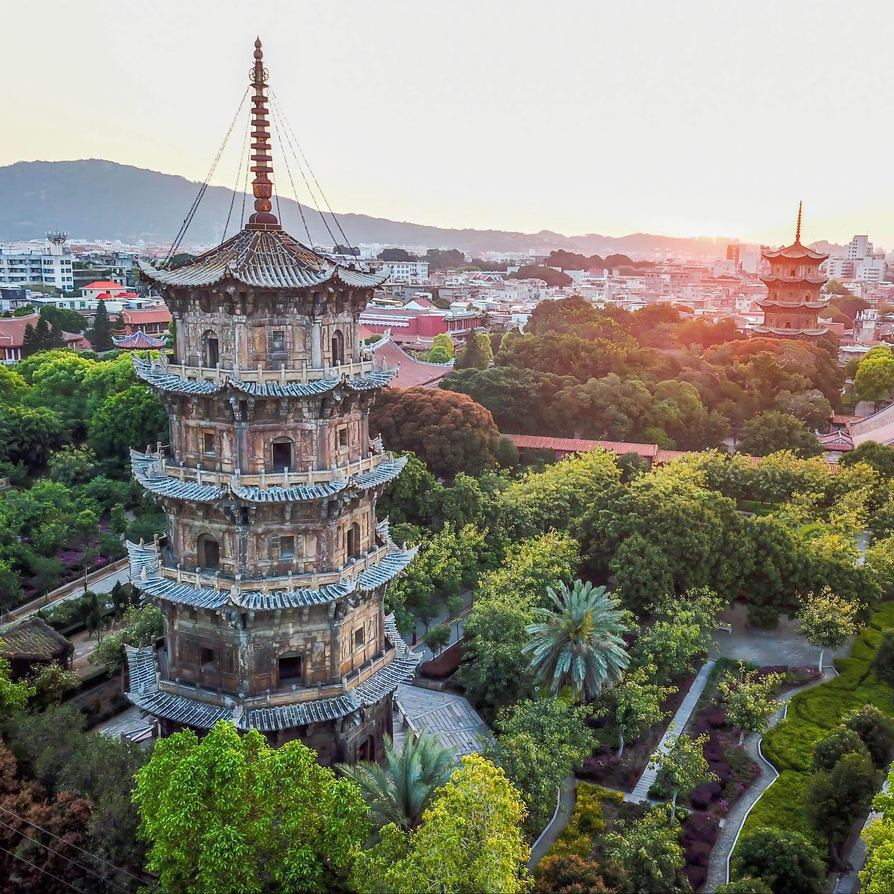 安溪清水岩温泉度假村住宿+无限次温泉票 - 定制游预订