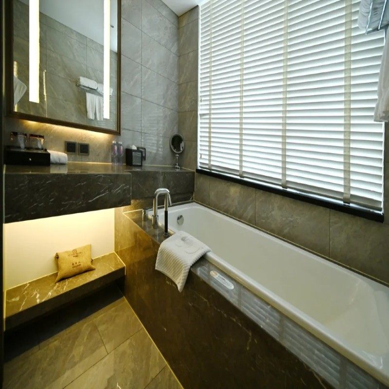 【YT】3天2晚丨哈尔滨中央大街华特酒店(索菲亚教堂店)丨家庭房+东北虎林园