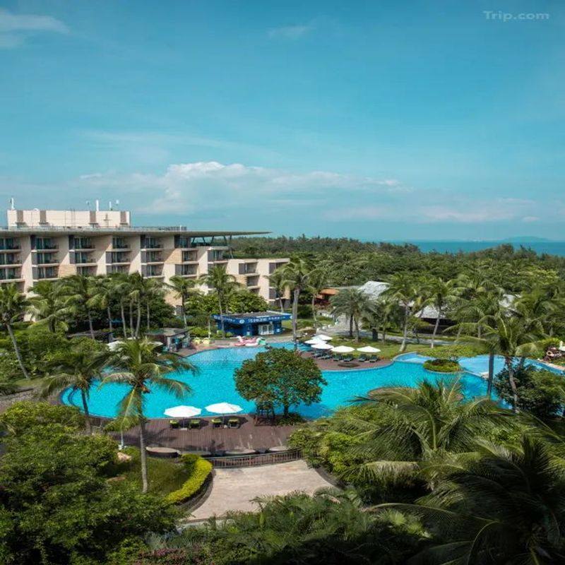 三亚海棠湾万达嘉华度假酒店2- 3晚+双早+火锅套餐/自助晚餐+旅拍服务