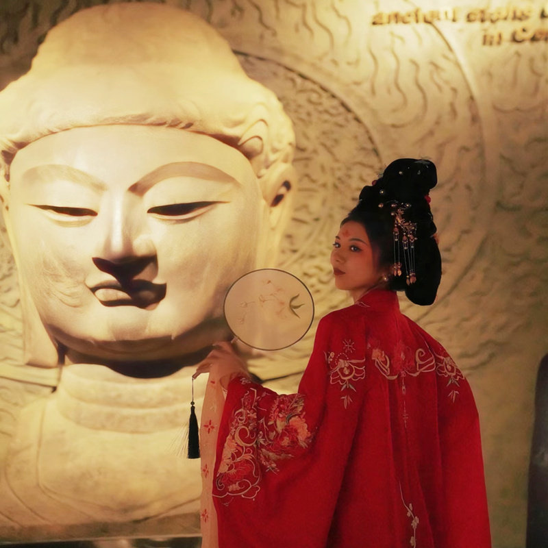 河南深度7天6晚跟团游洛阳开封少林寺龙门石窟万仙山云台山看牡丹 - 定制游预订