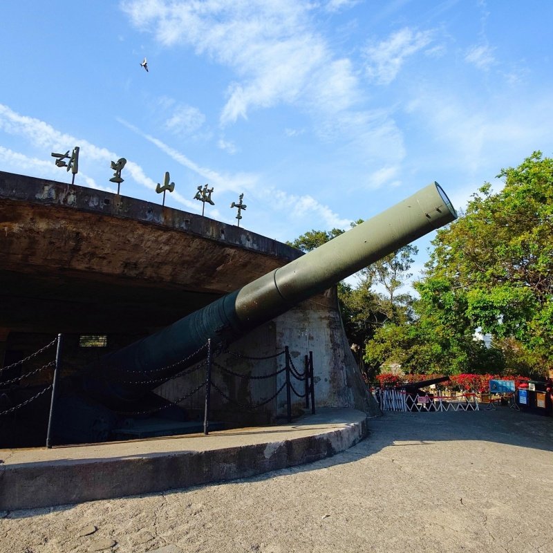 厦门艾思顿S酒店(翔安新城店)1晚+胡里山炮台门票