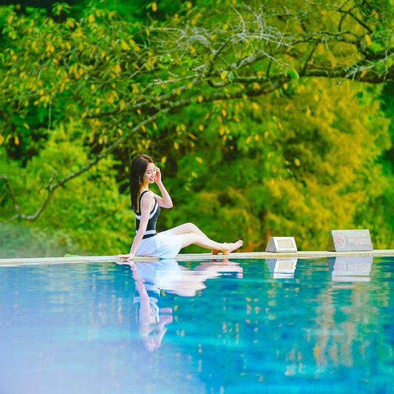 【重庆统景温泉自驾游】统景两江假日酒店住宿1晚含早+双人单次温泉票