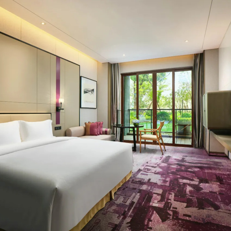 【元旦】无锡皇冠假日酒店3天2晚+热雪奇迹3小时或三国水浒景区+南禅寺+惠山古镇