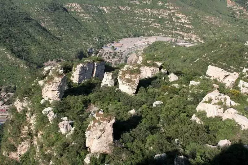 醉石林风景区图片