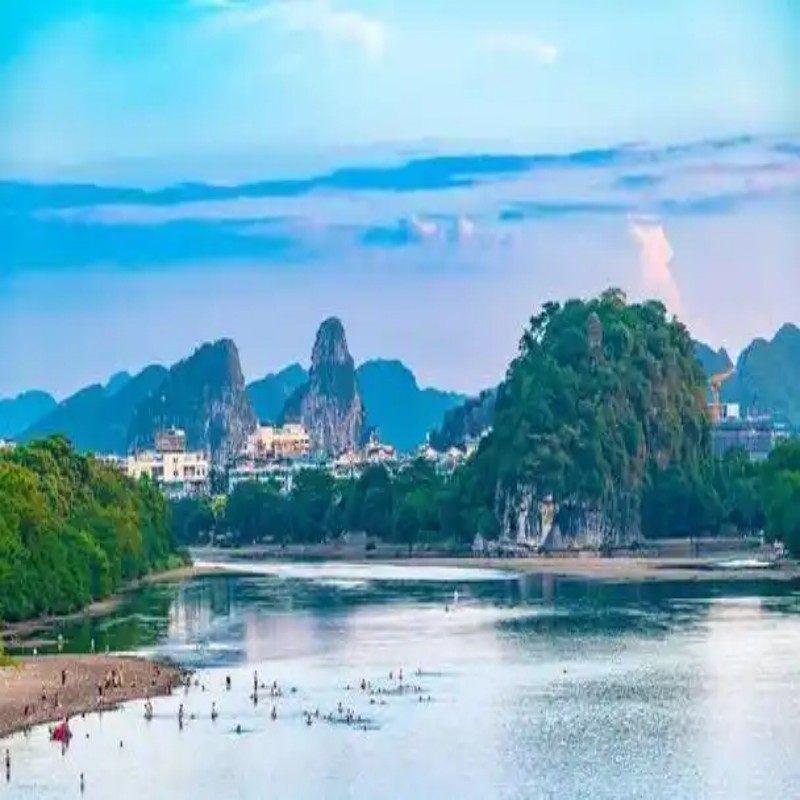 元旦春节假期可定 广西自由行1-5日 桂林秀峰希尔顿欢朋 2晚3日 可选其他酒店