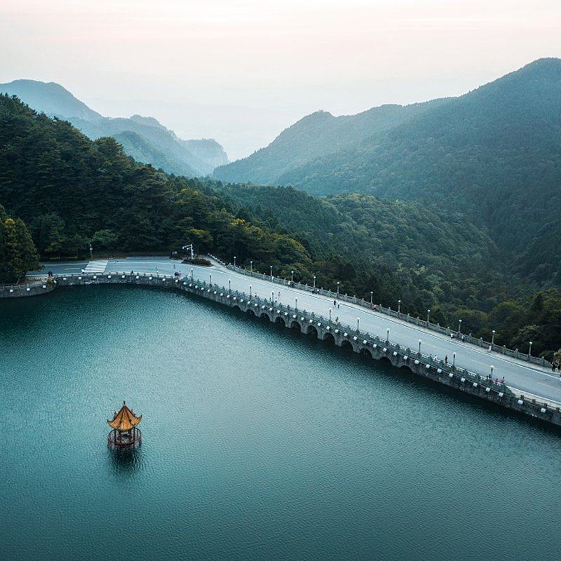 全国出发 江西庐山+景德镇+婺源+三清山5天4晚跟团游 - 定制游预订