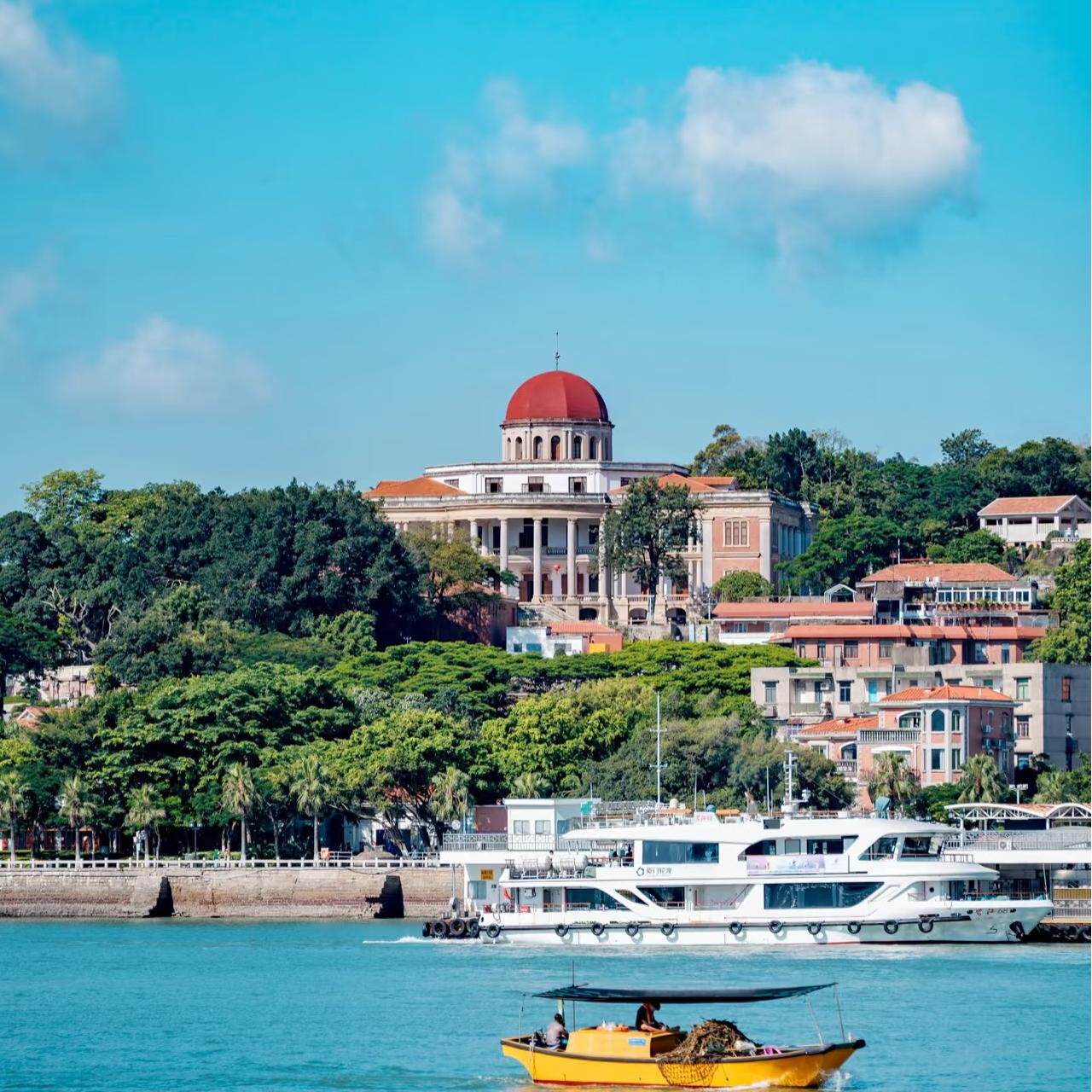 厦门鼓浪屿一日游/可选8人小团含菽庄花园/可选16人团含旅拍 - 定制游预订