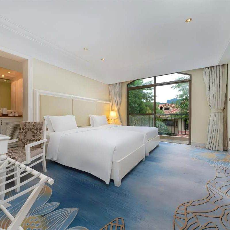 广州锦绣香江温泉城 别墅房3天2晚+双人自助早餐+森林温泉+空中乐园+萌宠乐园