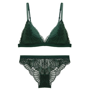 French thin -sized steel rim lady lingerie set small breast sexy lace breasts disassembly plug -in BRALETTE