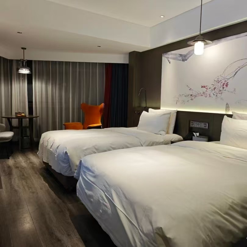 D2天1晚珠海情侣路海滨泳场亚朵X酒店自由行+海滨公园门票单人酒景套餐