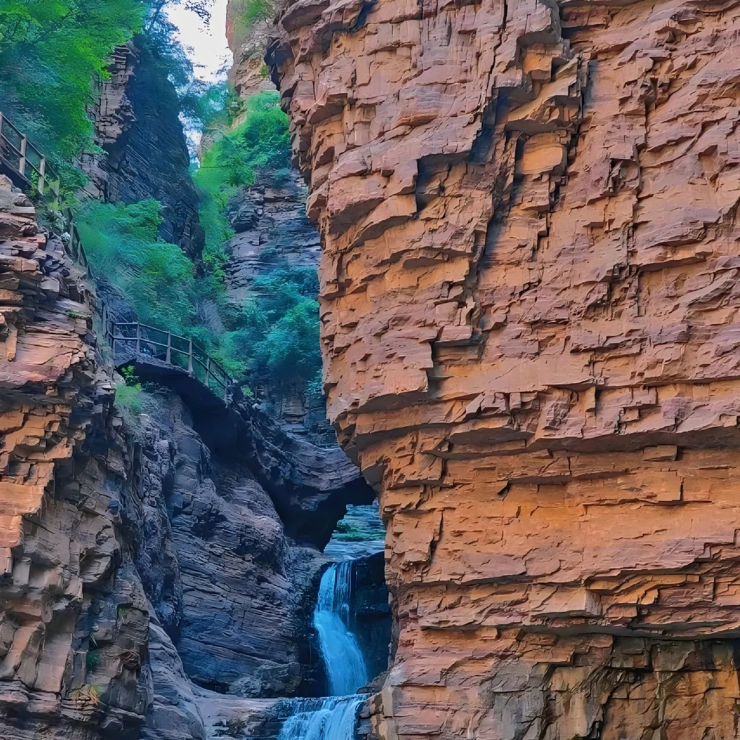 林州山悦民宿2晚+太行大峡谷(成人票+往返车票)1张