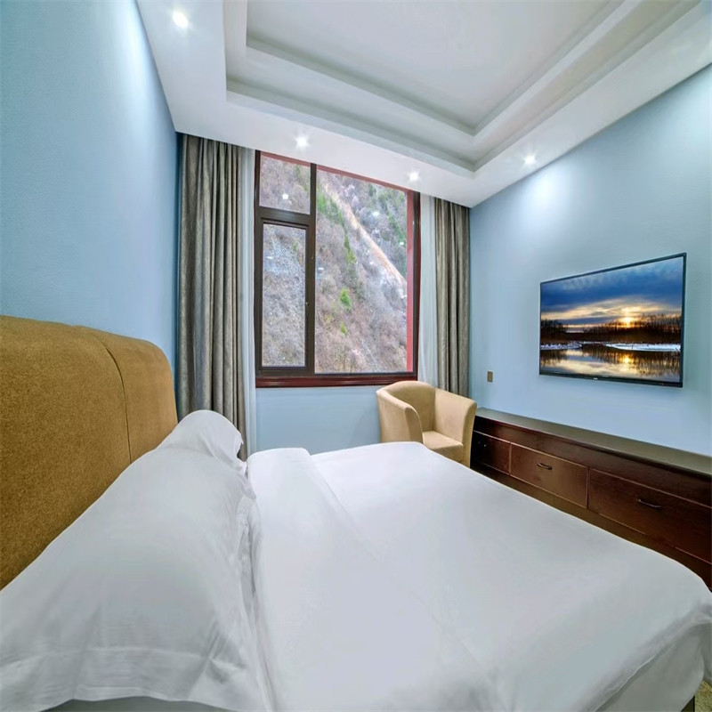 盘羊湖酒店住1晚+2人早餐+2人毕棚沟门票