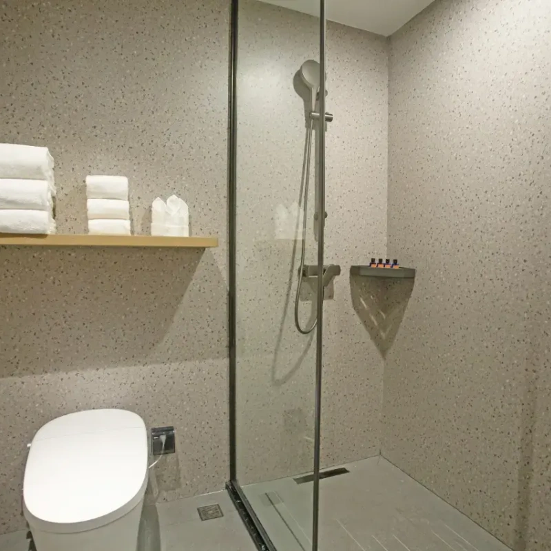 D2天1晚芒市屿上USUN•HOTEL自由行 +芒市三仙洞门票+接机接站服务