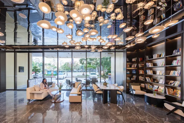 深圳福田CBD市民中心亚朵酒店|深圳福田CBD岗厦北地铁站亚朵酒店+青青世界门票 3天2晚