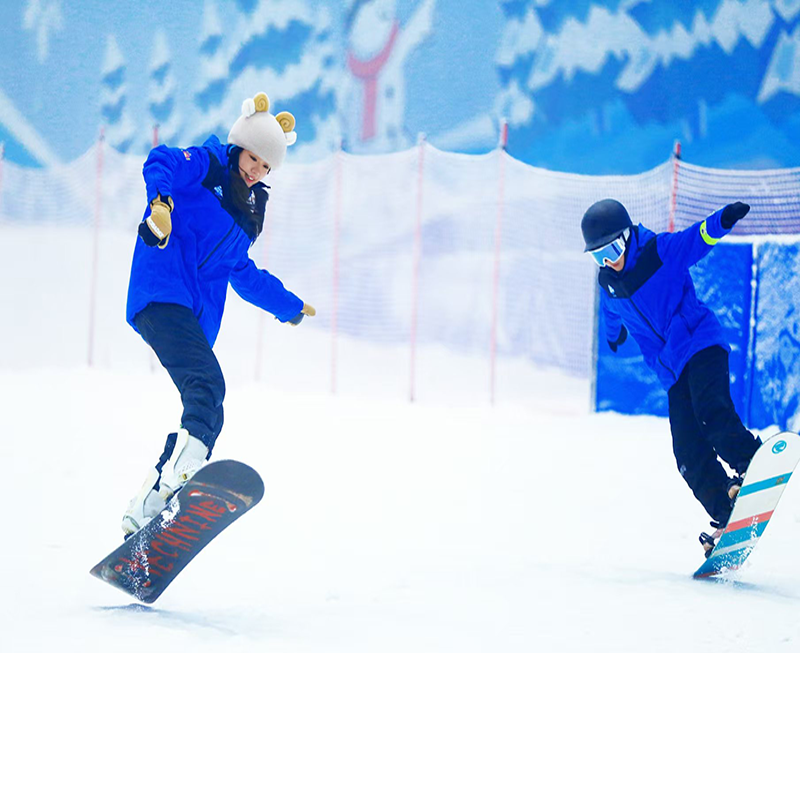 重庆山前宋品酒店+双早+私汤+烧烤可加订渝乐小镇或海世界或热雪奇迹