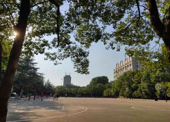 湖北科技学院(咸安校区)图片