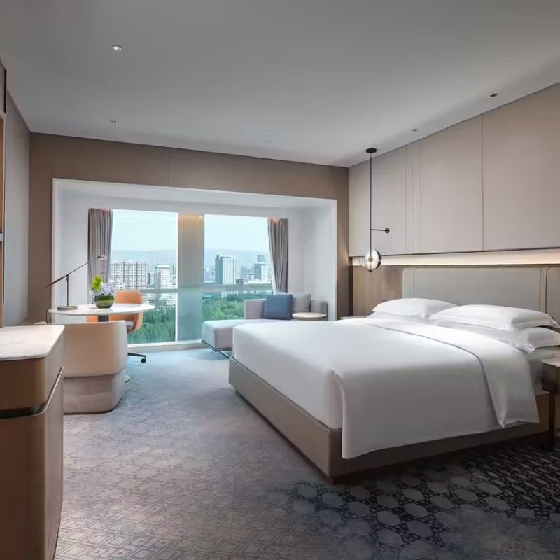 呼和浩特中心皇冠假日酒店3天2晚+大召寺双人票