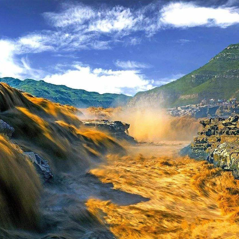 可选8人小团升级2+1舒适座椅临汾小西天壶口瀑布广胜寺纯玩一日游