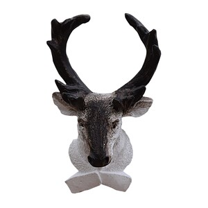 
Car perfume, safe journey, car air conditioner vent decoration ins art car aromatherapy diffuser stone