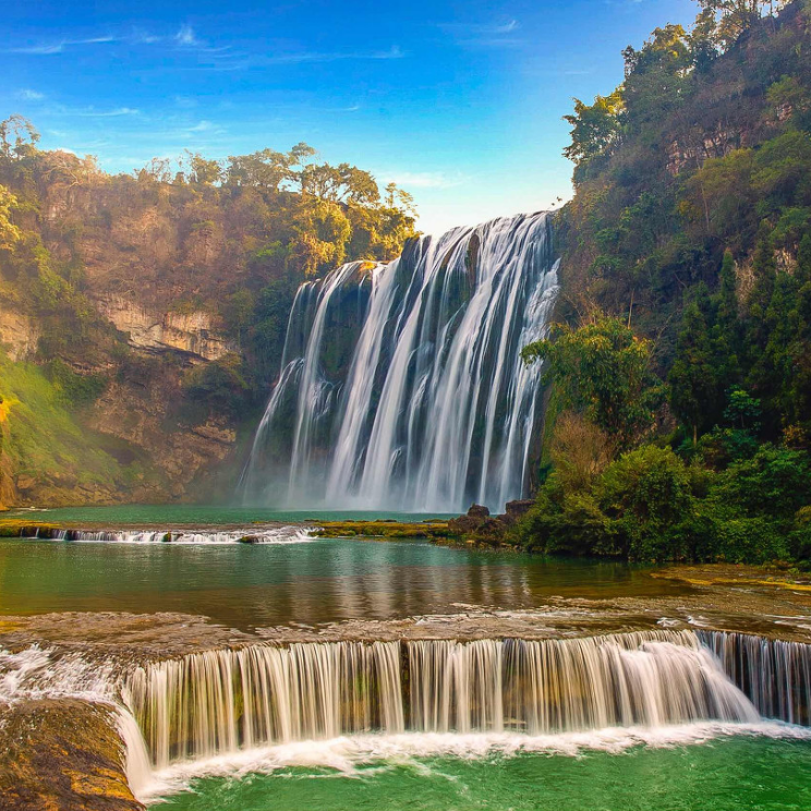 贵州豪华5日游 【15人精品团】五星住宿 豪华车接送 1+1头等舱车