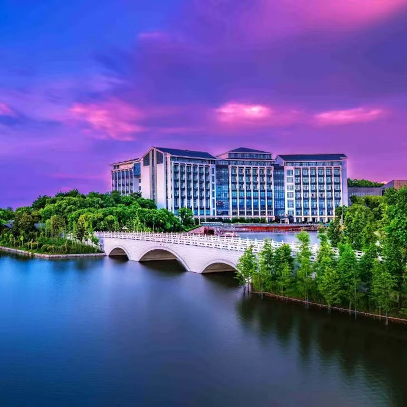 宜兴水墨涵田度假村1晚+双早+双人温泉+童乐奇趣堡 - 定制游预订