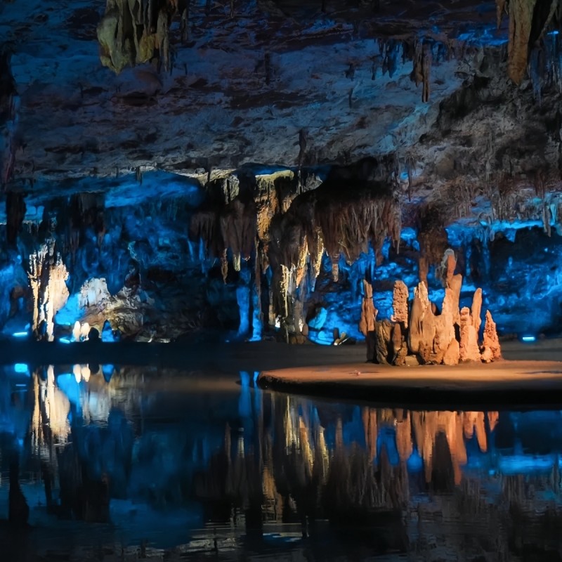 【双人套餐】十二背后双河洞·地下河谷+观光车+电梯+双河客栈1晚自由行·可升级飞拉达