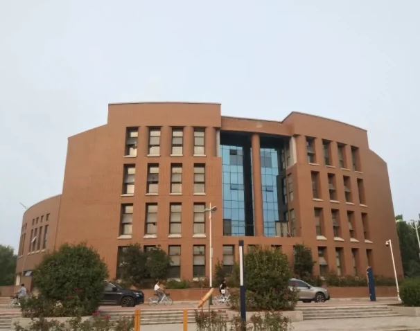 新乡医学院三全学院(平原校区)图片