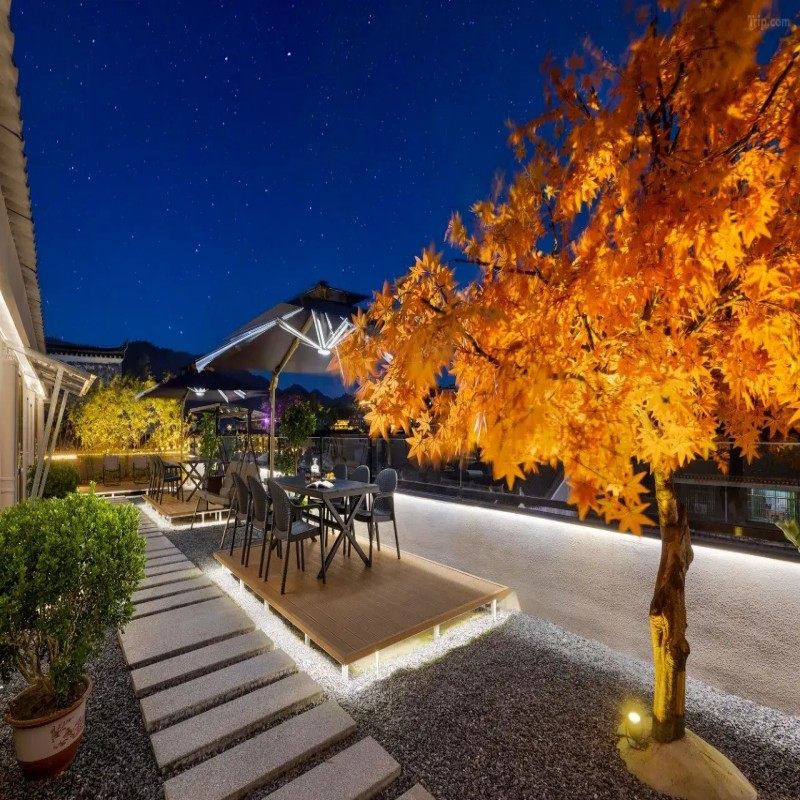 元旦春节可定3天2晚 湖南湘西 凤凰古城君尚酒店+杨家祠堂门票