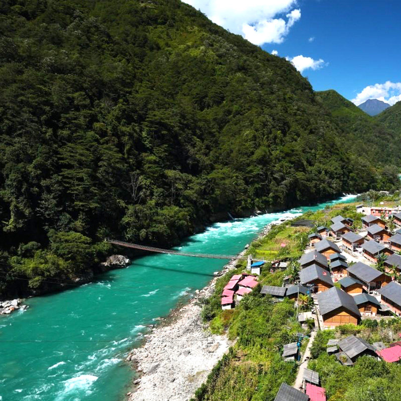 大理怒江丙中洛独龙江老姆登飞来寺梅里雪山白水台虎跳峡7日游