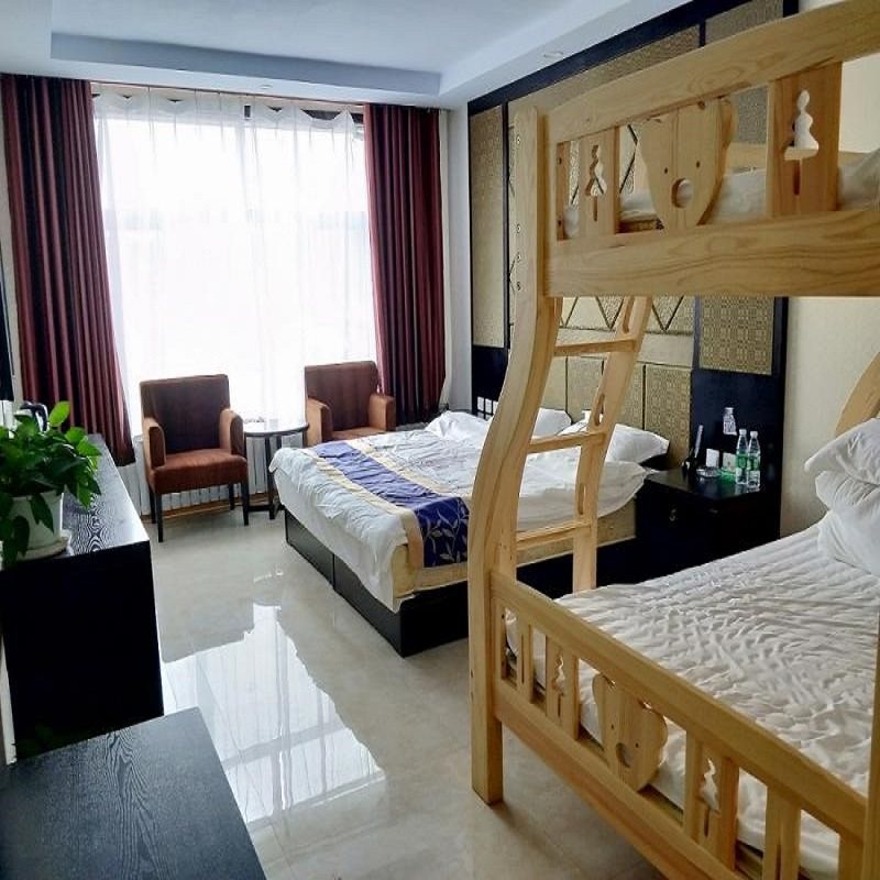 赤峰乌兰布统2天1晚自由行 顺鑫楼宾馆1晚+鄂温克驯鹿门票