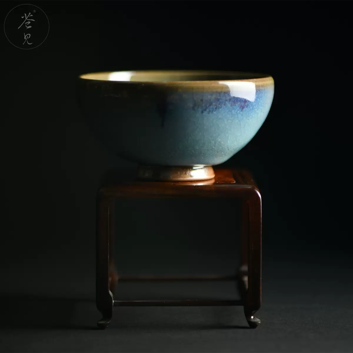 中国骨董品　宋王朝　本物 箱付き 旧家蔵出『南宋 龍泉窯梅子青釉花觚 共箱』 陶芸 中国陶瓷器