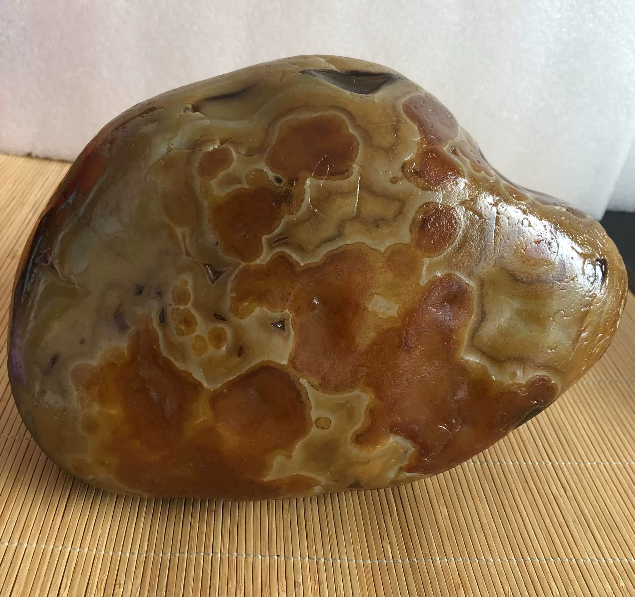 玛瑙原石。 6# M-6 出雲石 117g 碧玉 瑪瑙 原石 鑑賞石 自然石 誕生石