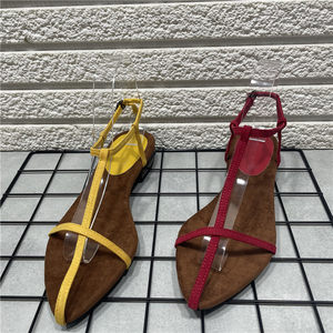Broken-coded pointed French cross strap low heel sandals for women's open-toe temperament one-button vacation beach roman shoes