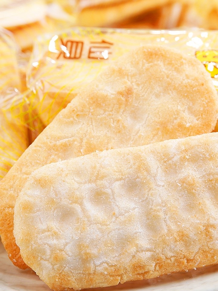 旺旺雪饼仙贝礼包膨化食品非油炸儿童零食