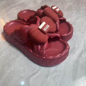 
121-1E2025 new fashion bow non-slip sponge cake thick bottom height one stroke