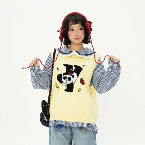 Robootoo original hand-painted illustrations childish niche cute loose layered sleeveless knitted sweater vest autumn and winter